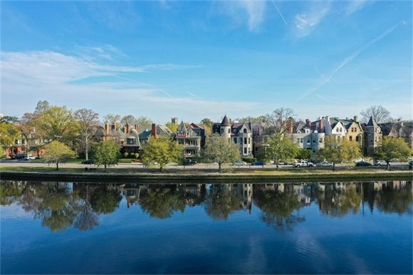 Houses in Ghent on the Hauge