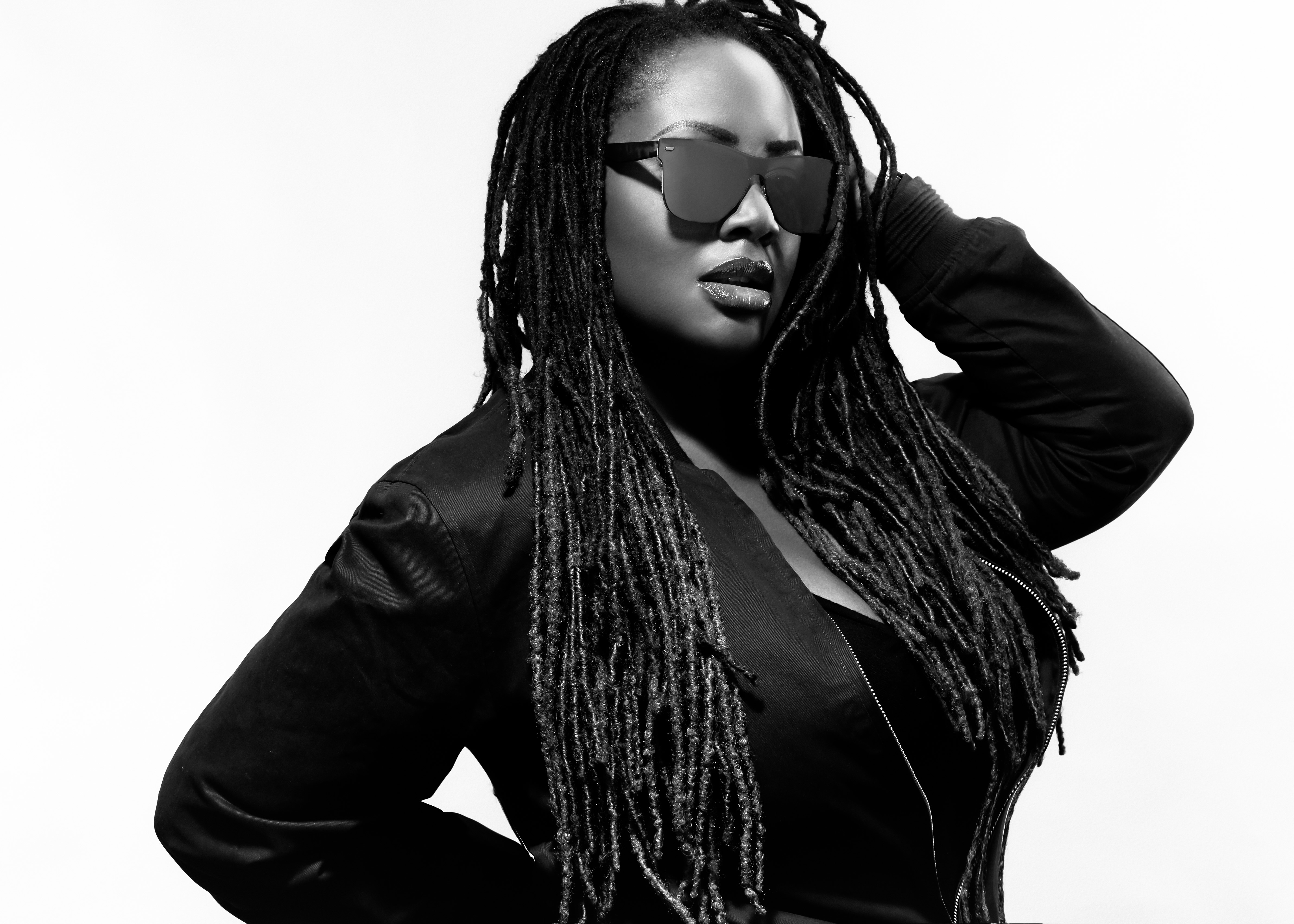 Lalah Hathaway approved photo.jpg